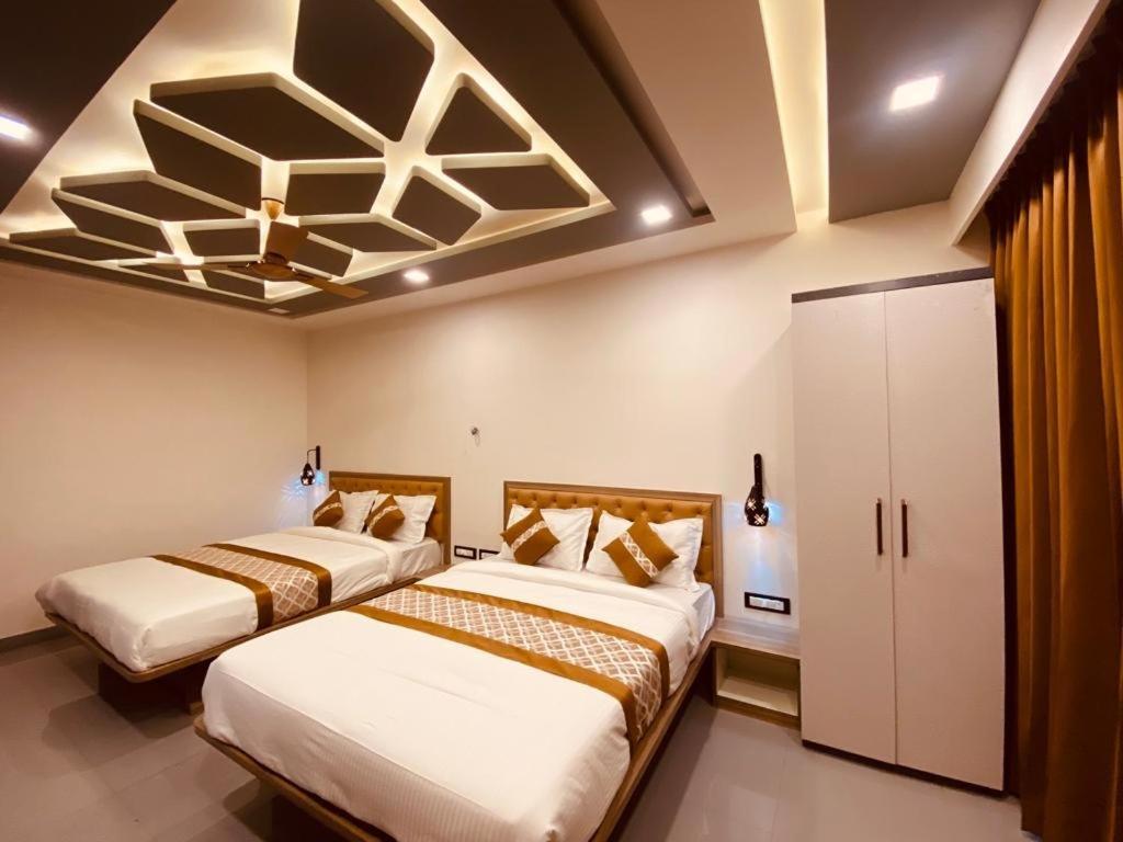 Hollywood Palace Resort Panchgani Exterior foto
