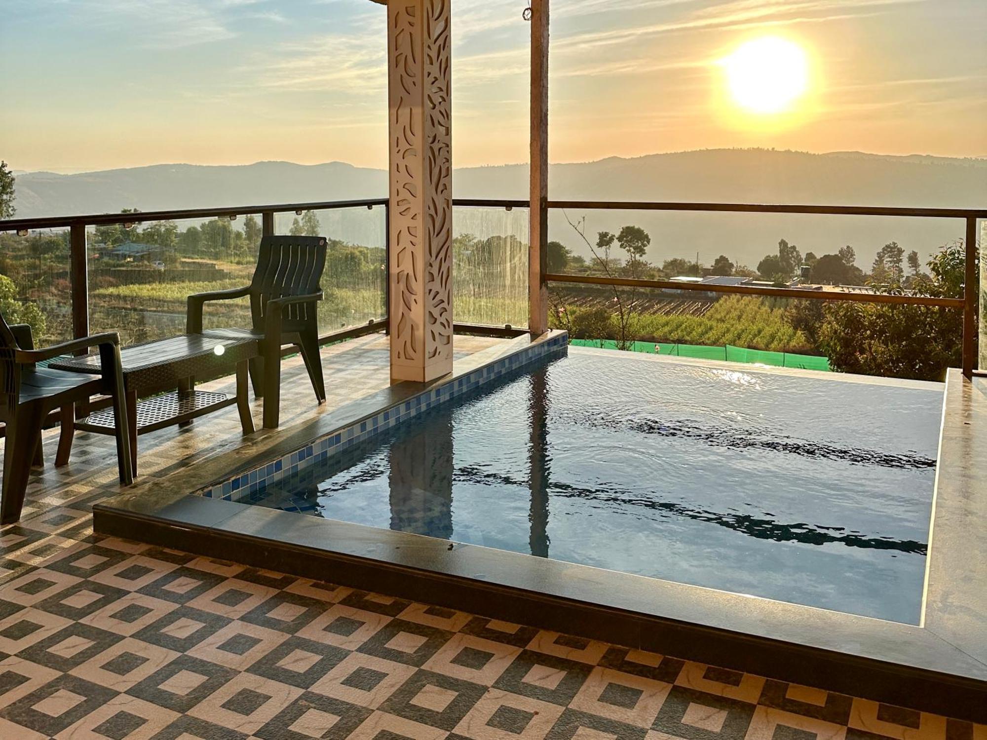 Hollywood Palace Resort Panchgani Exterior foto